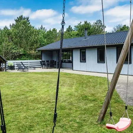 Ve227-vejers-strand-muffparken-7 * Vejers Strand
